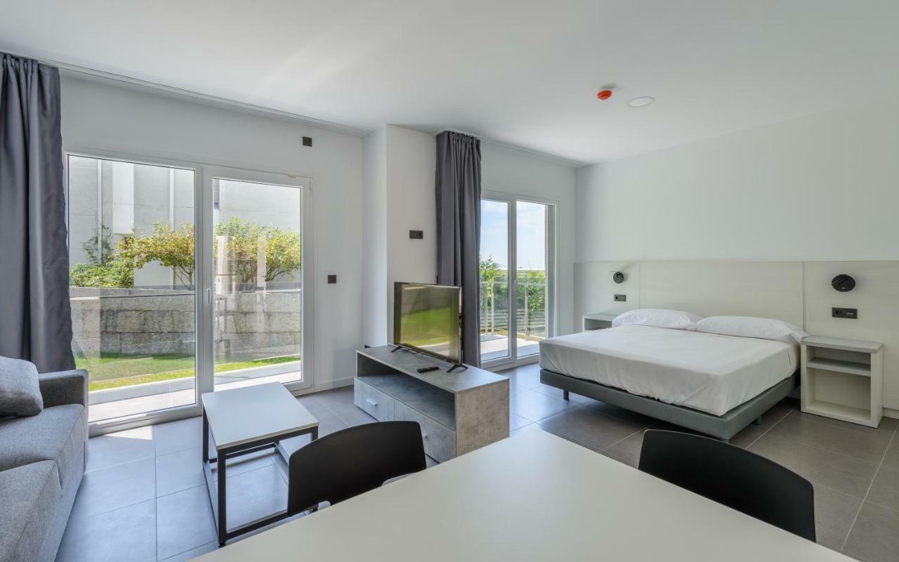 Apartamentos Onzamar Sanxenxo Exterior foto